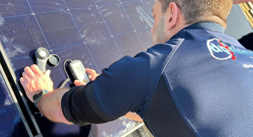 Solar Electrician Leeds 