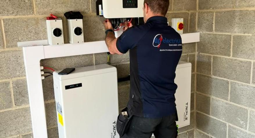 Solar Panel & Battery Storage Installers, Leeds