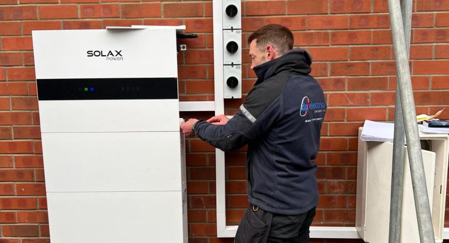 Solar Panel & Battery Storage Installation in Leeds